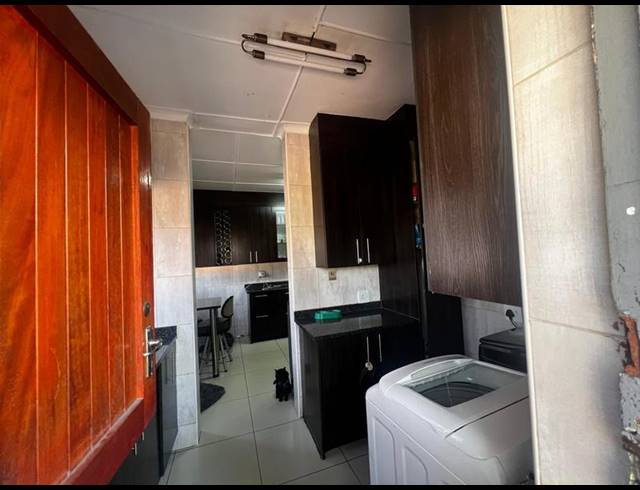 3 BEDROOM HOUSE FOR SALE IN VANDERBIJLPARK SW 5
